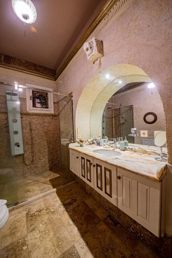 Tabal Cave Hotel Ючхисар Екстериор снимка