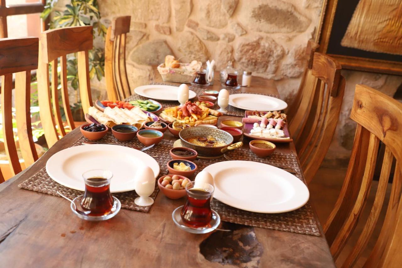 Tabal Cave Hotel Ючхисар Екстериор снимка