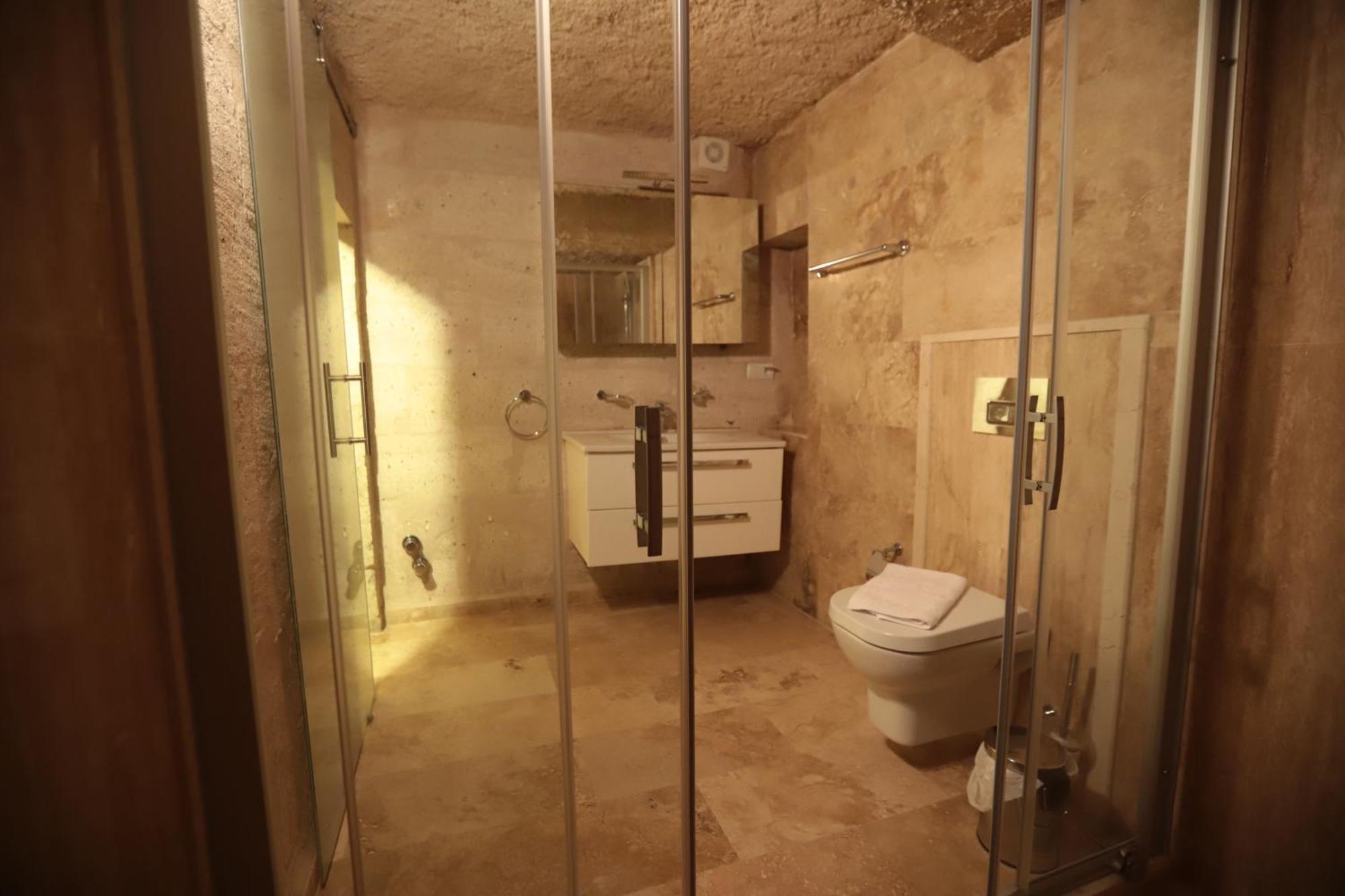 Tabal Cave Hotel Ючхисар Екстериор снимка